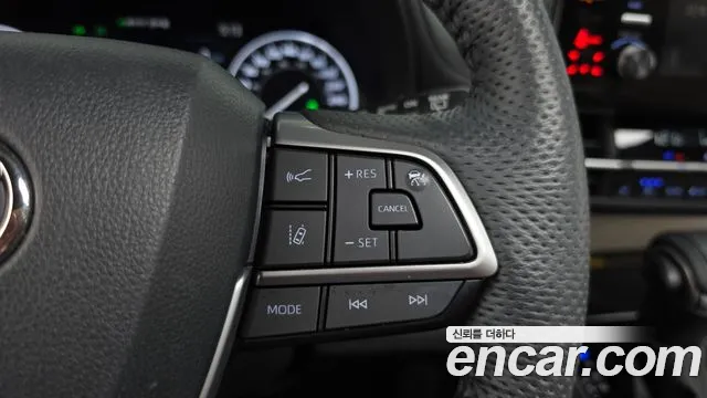 Toyota Sienna — Фото автомобиля 13