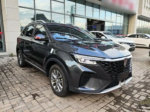 Roewe RX5 — Фото автомобиля 3