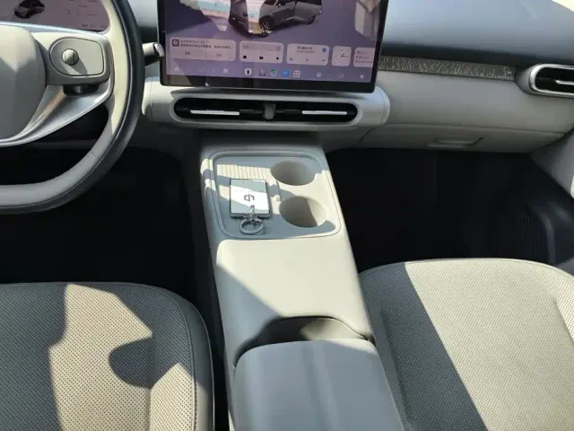 Leapmotor A10 — Фото автомобиля 16