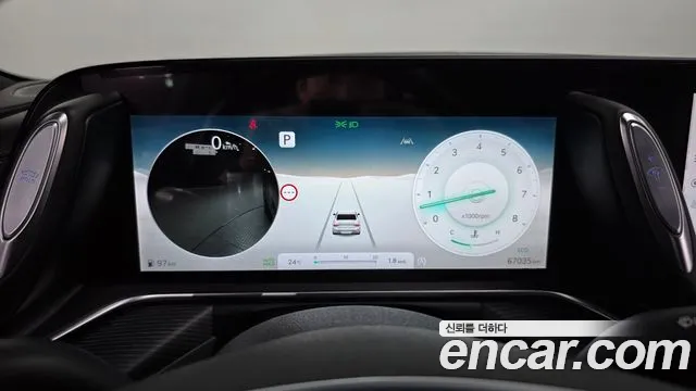 Genesis G90 Бензин 3.5 турбо AWD — Фото автомобиля 4