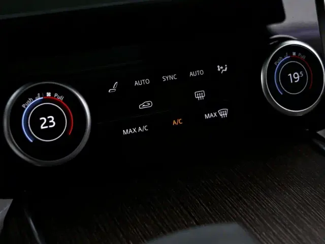 Land Rover Range Rover — Фото автомобиля 9