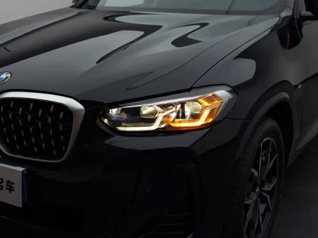 BMW X4 — Фото автомобиля 9