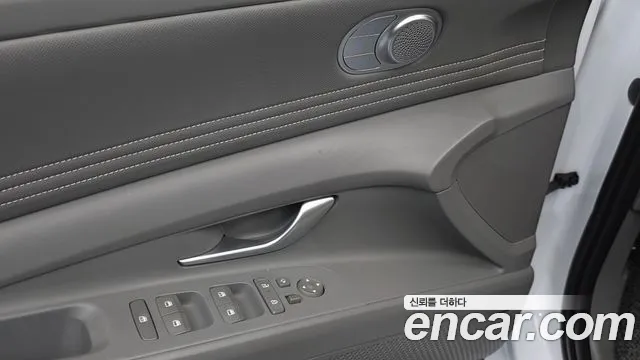 Hyundai AVANTE — Фото автомобиля 17