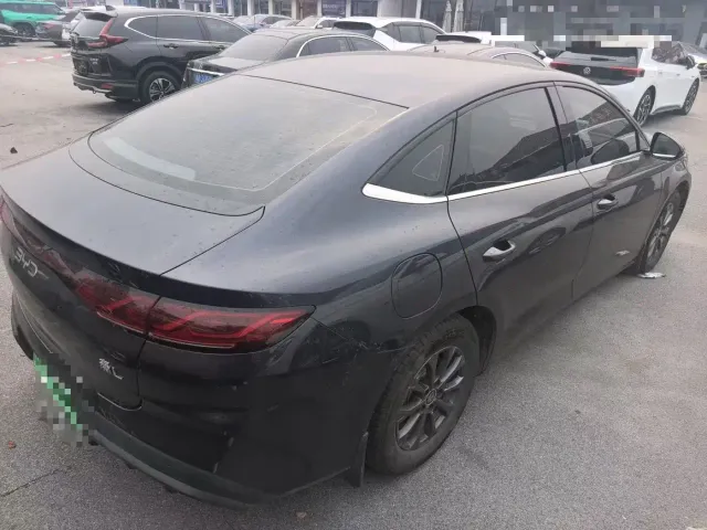 BYD Qin L — Фото автомобиля 3