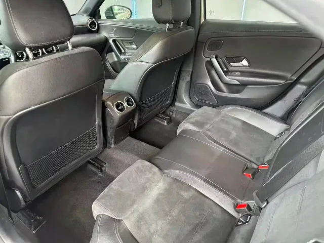 Mercedes-Benz A-Class — Фото автомобиля 10
