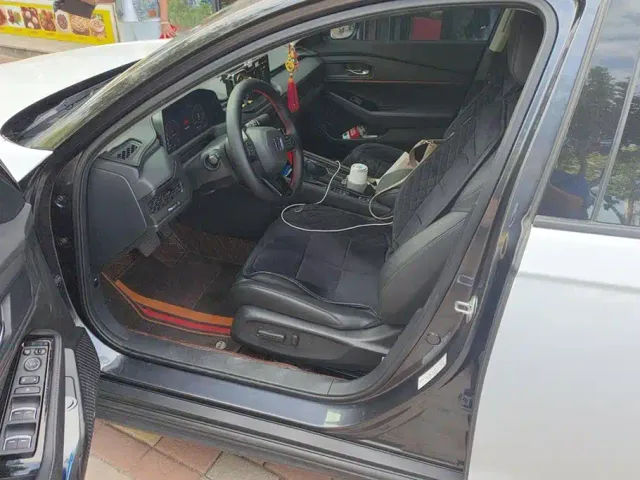 Honda Accord — Фото автомобиля 9