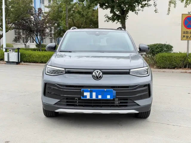 Volkswagen Tharu — Фото автомобиля 2