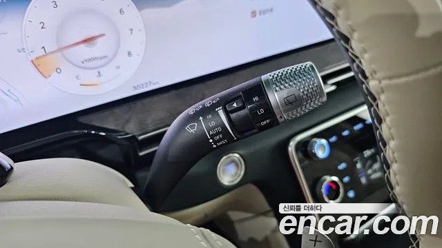 Genesis GV80 — Фото автомобиля 28
