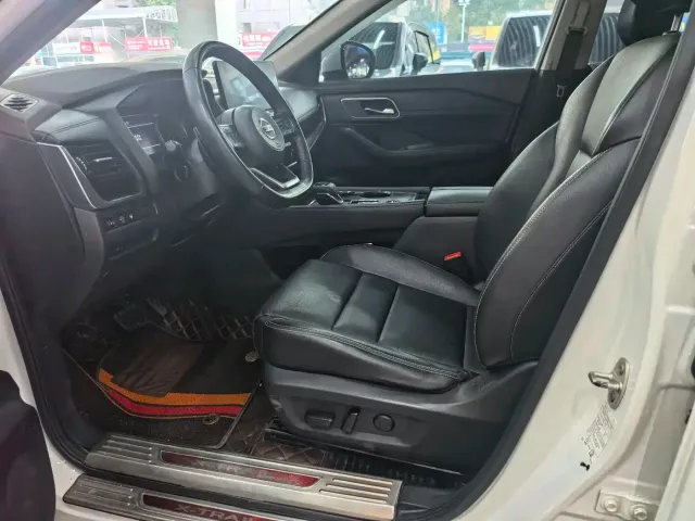 Nissan X-Trail — Фото автомобиля 5