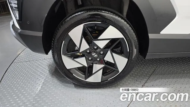 Hyundai Kona SX2 — Фото автомобиля 5