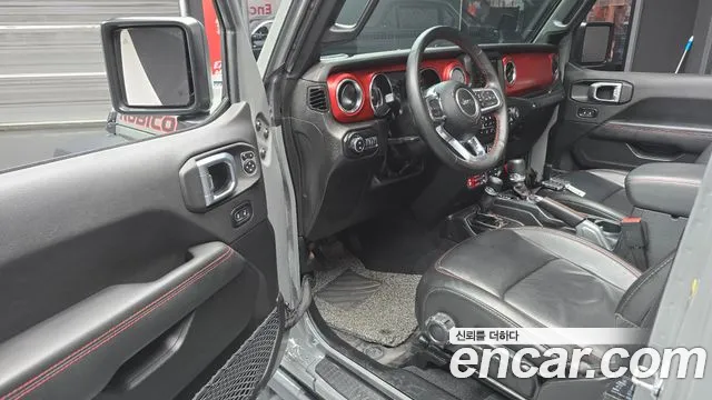 Jeep Wrangler Wrangler (JL) — Фото автомобиля 11