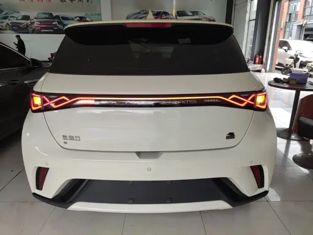BYD Dolphin — Фото автомобиля 5