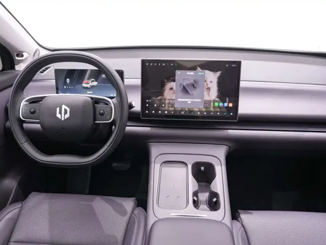 Leapmotor Leapmotor C10 2024 530 Smart Edition — Фото автомобиля 13