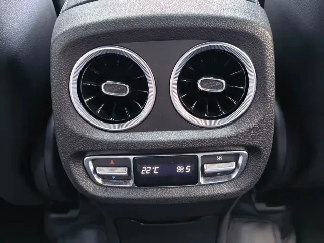 Mercedes-Benz G-Class — Фото автомобиля 30