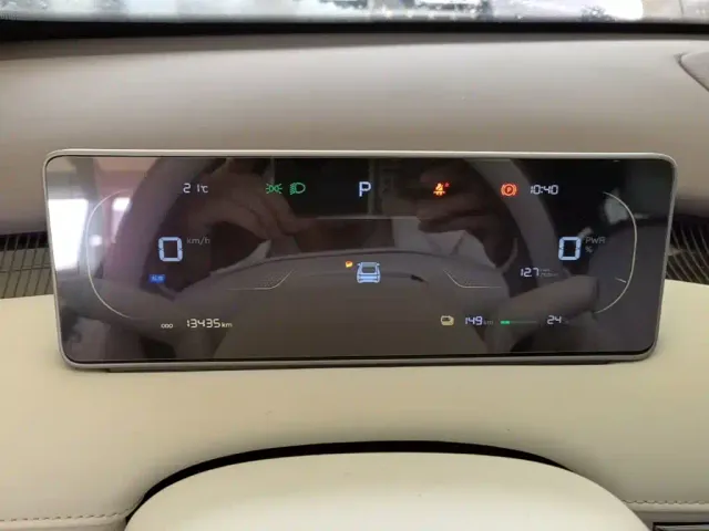 Changan Qiyuan A06 — Фото автомобиля 11