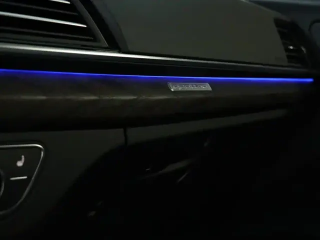 Audi Q5L — Фото автомобиля 16
