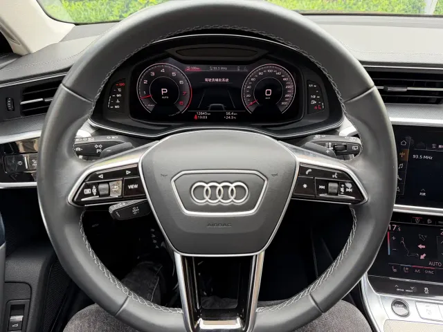 Audi A6 — Фото автомобиля 6