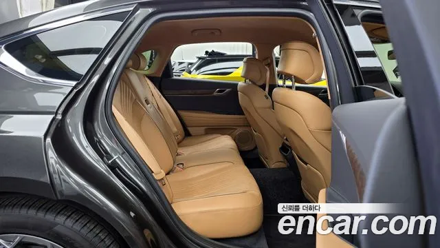 Genesis G80 Бензин 2.5 турбо 2WD — Фото автомобиля 9