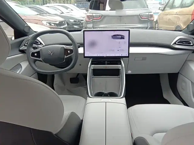 Arcfox Alpha S5 — Фото автомобиля 9