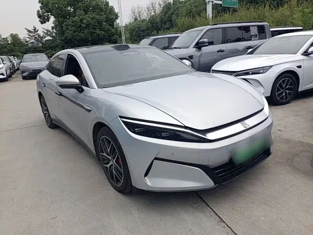 BYD Han L — Фото автомобиля 3