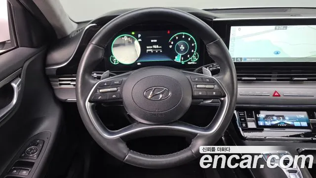 Hyundai Grandeur Grandeur (New) — Фото автомобиля 17