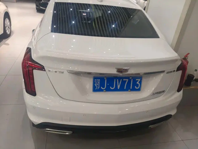 Cadillac CT5 — Фото автомобиля 14