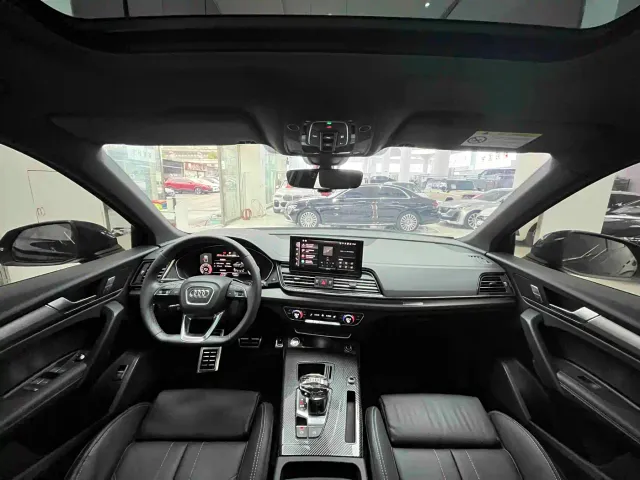 Audi Q5L — Фото автомобиля 12