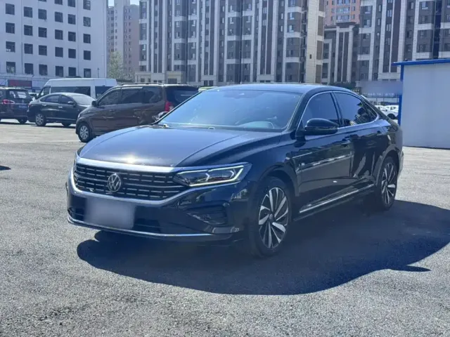 Фотография автомобиля — Volkswagen Passat
