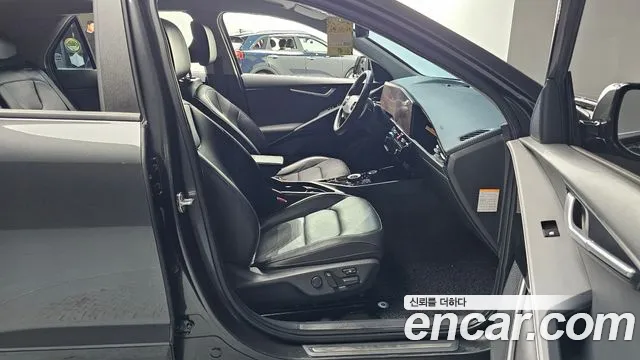 Kia Niro All Niro EV Earth — Фото автомобиля 25