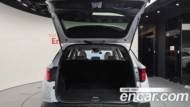 Hyundai Tucson Tucson (NX4) Бензин 1.6 турбо 2WD — Фото автомобиля 20