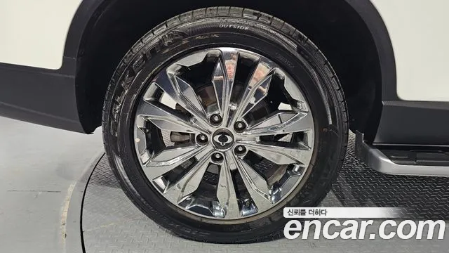 KG_Mobility_Ssangyong Rexton Rexton Arena Дизель 2.2 4WD — Фото автомобиля 5