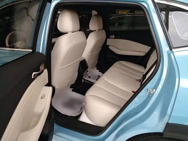 Baojun Yunhai — Фото автомобиля 16