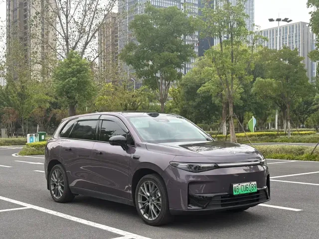 Leapmotor C10 — Фото автомобиля 2