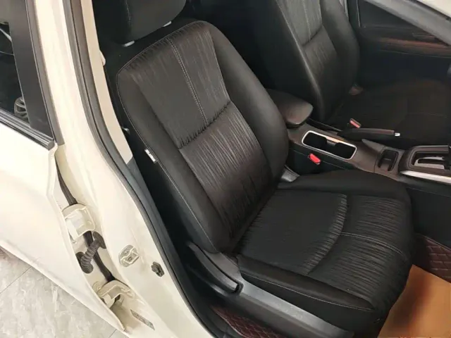 Nissan Sylphy — Фото автомобиля 19