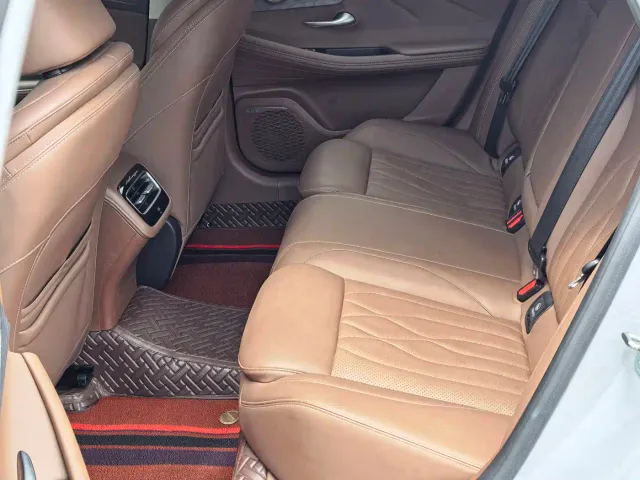 Chery Arrizo 8 — Фото автомобиля 12