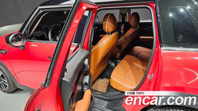 Mini Cooper — Фото автомобиля 12