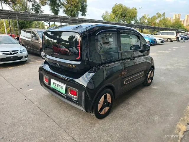 Baojun KiWi EV — Фото автомобиля 5