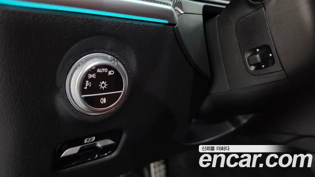 Mercedes-Benz C-Class W206 — Фото автомобиля 21
