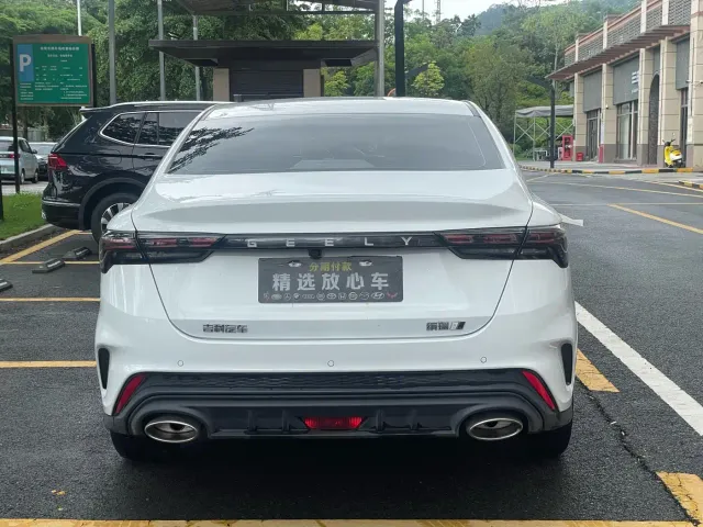 Geely Binrui — Фото автомобиля 6