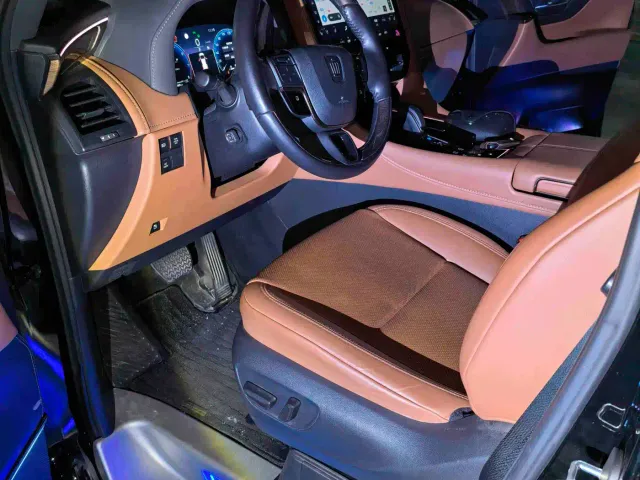 Toyota Vellfire — Фото автомобиля 8