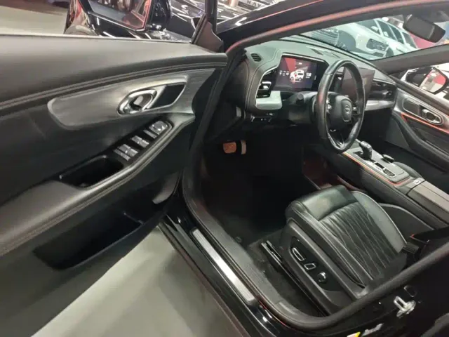 GAC Trumpchi GS8 — Фото автомобиля 15