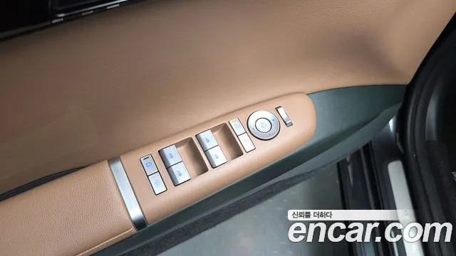 Hyundai Grandeur GN7 — Фото автомобиля 28