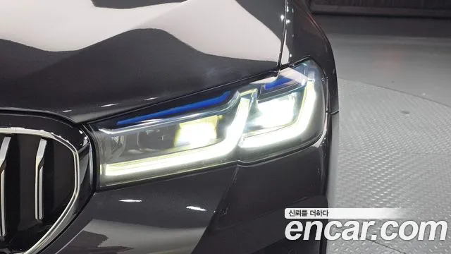 BMW 5 Series G30 — Фото автомобиля 6