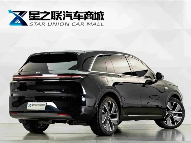 Li Auto L6 — Фото автомобиля 6