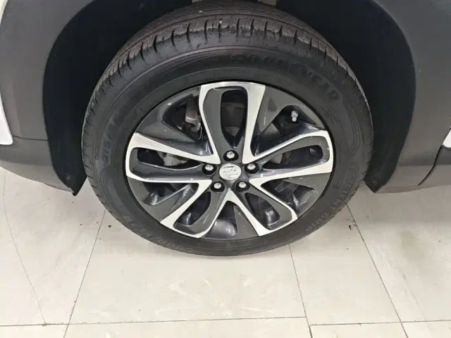 Buick Encore — Фото автомобиля 22