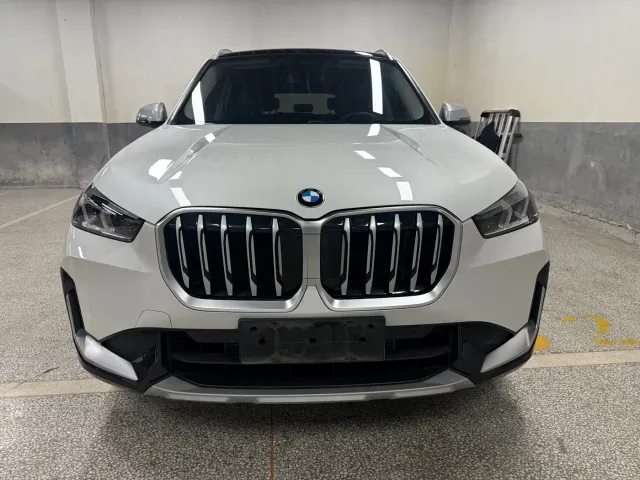 BMW X1 — Фото автомобиля 2