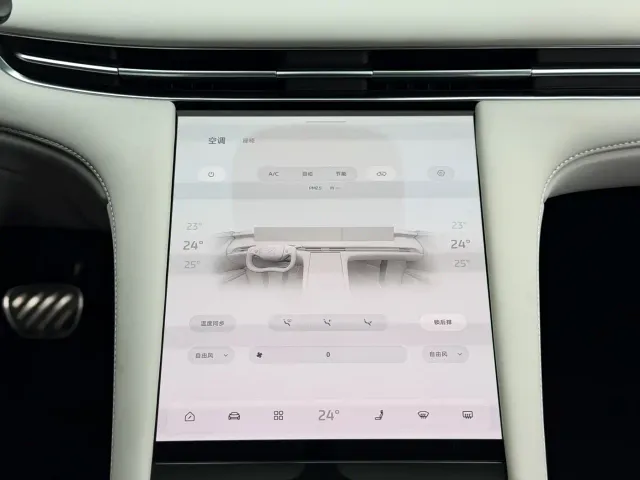 IM Motors LS7 — Фото автомобиля 16