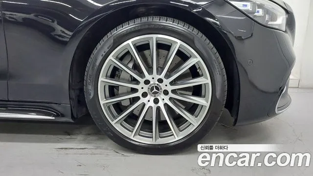 Mercedes-Benz S-Class — Фото автомобиля 5