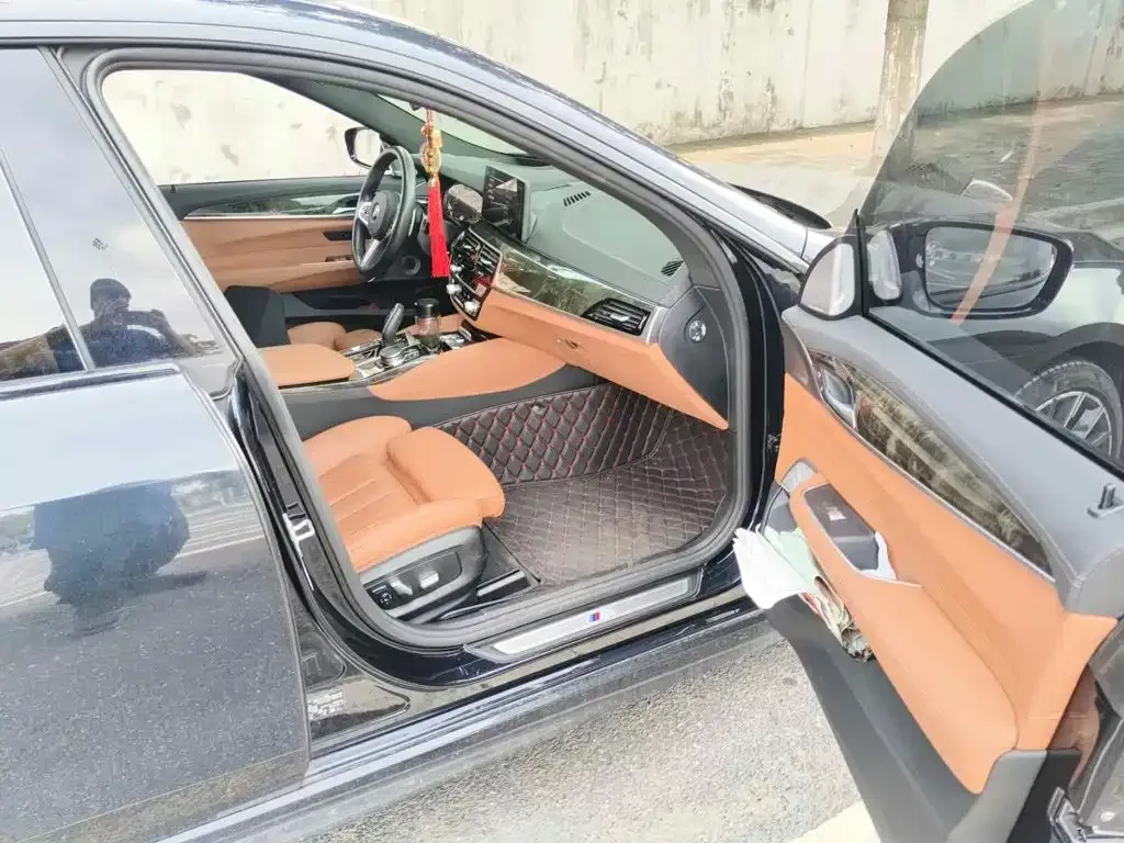 BMW BMW 6 Series GT 2024 630i M Sport Ultimate Package — Фото автомобиля 12