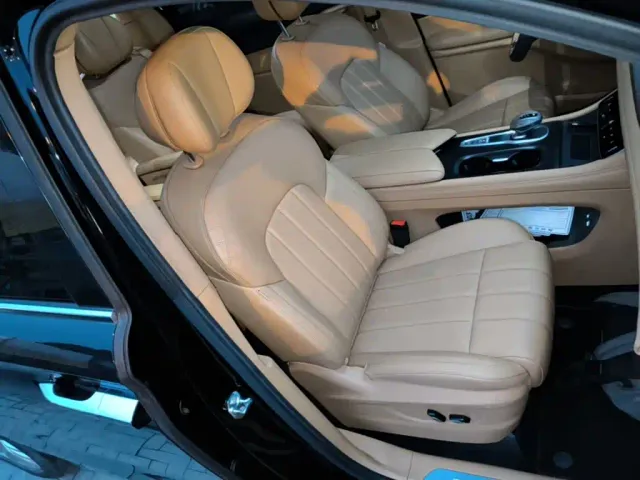 Voyah Auto Voyah Dreamer 2024 PHEV Ultra Long Range Premium Edition — Фото автомобиля 24